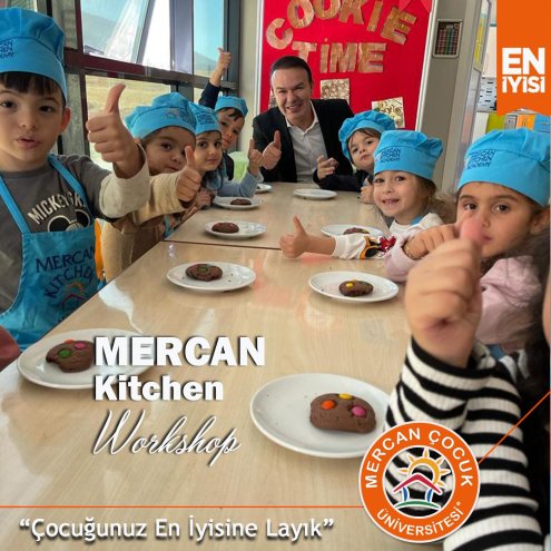 Mercan Eğitim Kurumları Kurucu Yönetim Kurulu Başkanımız Dr. Özcan Mercan Mutfak Atölyemizde Mercan Çocuklar ile cookie yaparak birlikte güzel vakit geçirdi.Mercan Çocuk Üniversitesi Malatya Türkiye En iyi Anaokulu Kreş.